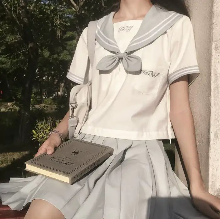 麦克尔